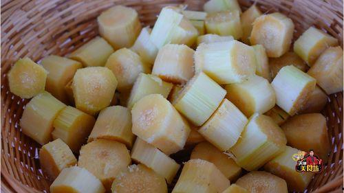 啃甘蔗吃瓜,甘蔗与瓜果的味蕾之旅