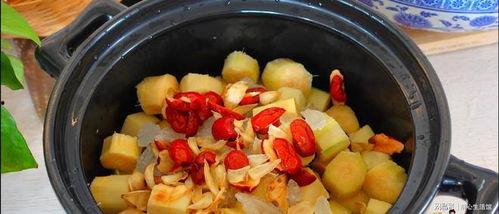 啃甘蔗吃瓜,甘蔗与瓜果的味蕾之旅