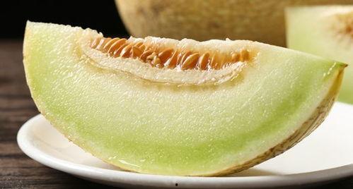 吃瓜蜜瓜喉咙甜的难受,喉咙不适的甜蜜烦恼