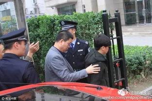 保安吃瓜群众,揭秘社区里的和谐共处之道