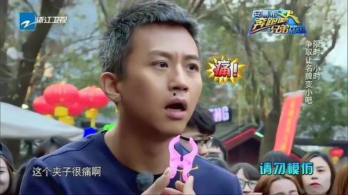 逗小孩吃瓜,瓜果飘香，欢乐满园