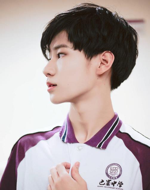 张真源吃瓜粉丝