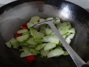 明星吃佛手瓜图片,探寻佛手瓜的明星魅力