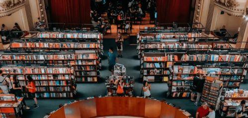 青岛剧本杀展会吃瓜,一场吃瓜群众的狂欢盛宴