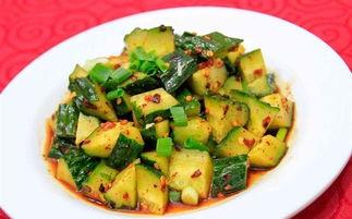 安徽滁州男子吃瓜,瓜中藏宝引网友热议