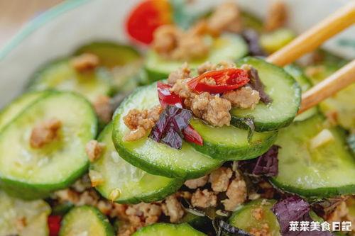 小王吃的瓜,品味生活百态